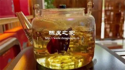 白菊花枸杞西洋參金銀花麥冬百合陳皮泡水的功效與作用