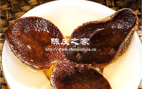 新會陳皮可以用玻璃瓶透光存放嗎