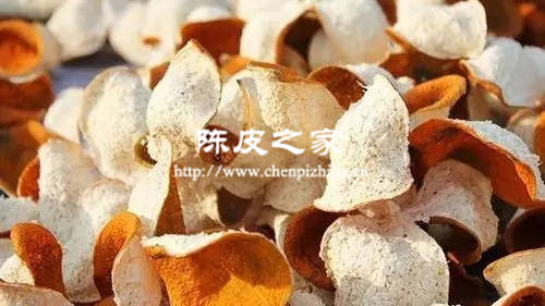 金銀花玄參麥冬桔梗胖大海陳皮泡水喝的功效與作用