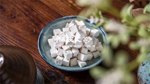 茯苓陳皮白術泡水喝的功效與作用