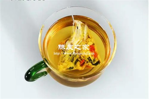 陳皮甘草菊花百合可以一起泡嗎