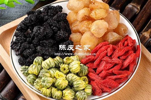 陳皮和槡椹枸杞能一起搭配泡水喝嗎