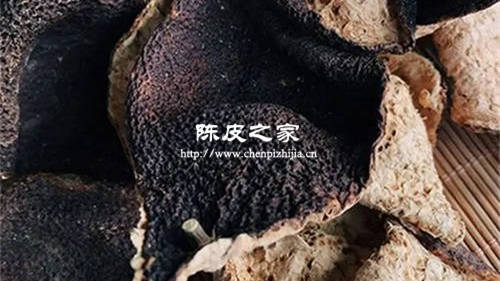 為什么陳皮顏色很黑味道還很新