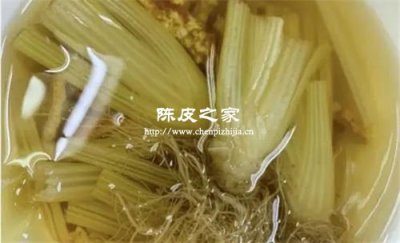 芹菜根陳皮煮水一天喝多少