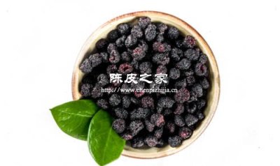 陳皮和桑葚干泡水喝的功效