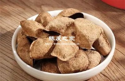 “十年陳皮”竟用化學(xué)催陳？3招識破年份造假陷阱！