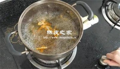 芹菜根和陳皮煮水喝的好處