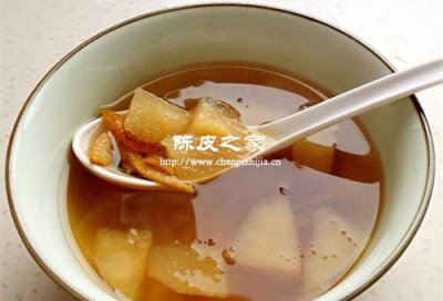 梨枸杞陳皮冰糖煮水的功效