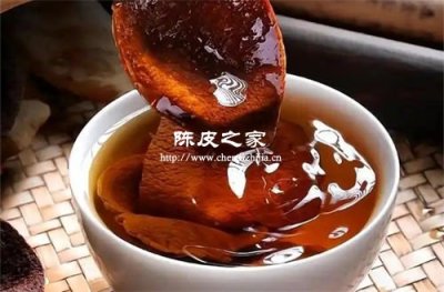 十五年陳皮煮出來是什么顏色